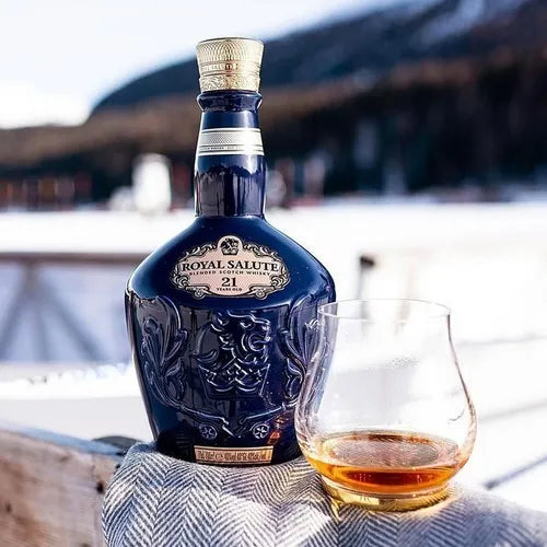 Whisky Royal Salute 21 anos Azul 700 ml